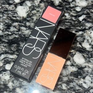 NARS Afterglow Liquid Blush -orgasm
